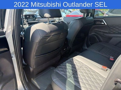 2022 Mitsubishi Outlander SEL