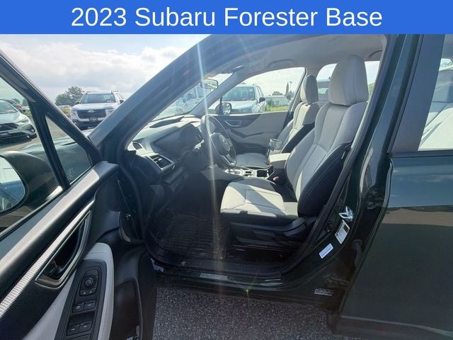 2023 Subaru Forester Base