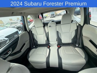 2024 Subaru Forester Premium