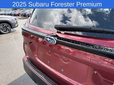 2025 Subaru Forester Premium