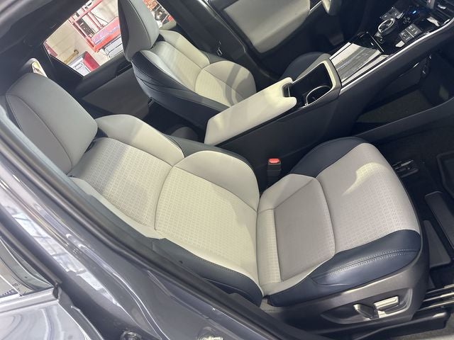 2024 Subaru Solterra Touring