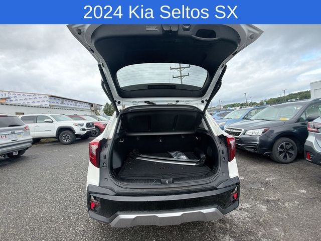 2024 Kia Seltos SX