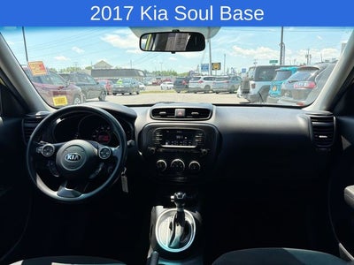 2017 Kia Soul Base